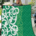 Pounamu Green Maori Quilt Koru Kowhaiwhai - Aussie Hoodie