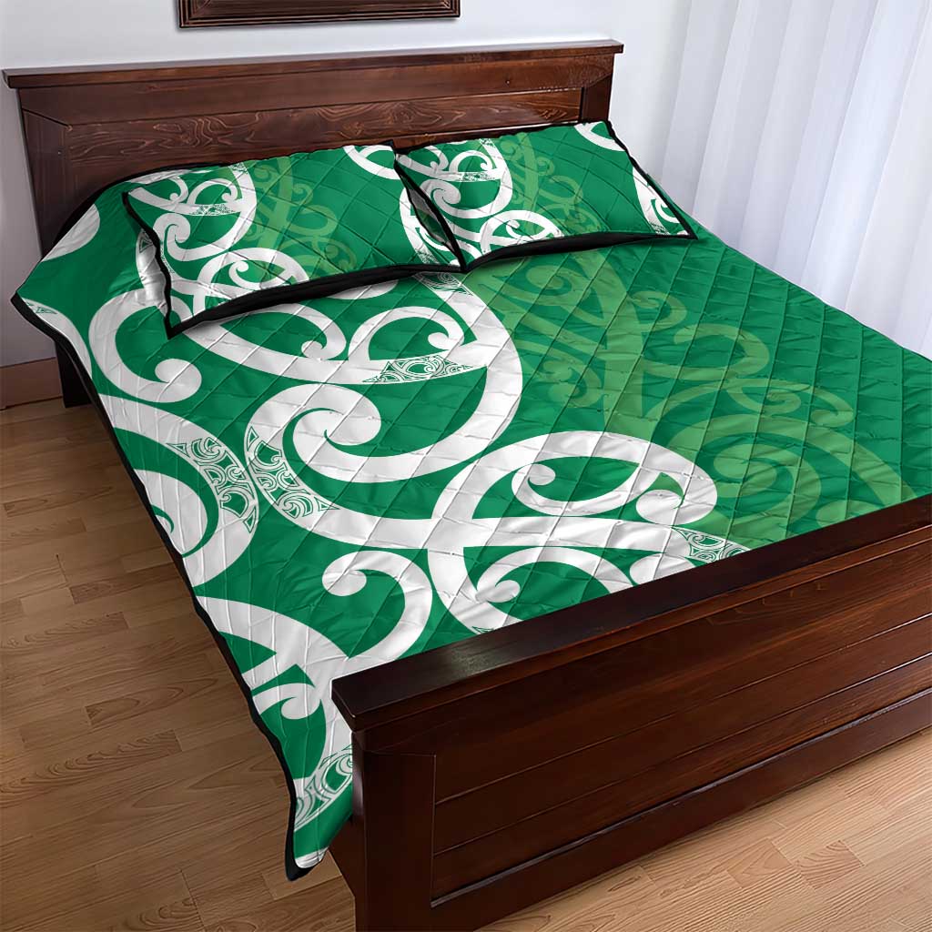 Pounamu Green Maori Quilt Bed Set Koru Kowhaiwhai - Aussie Hoodie