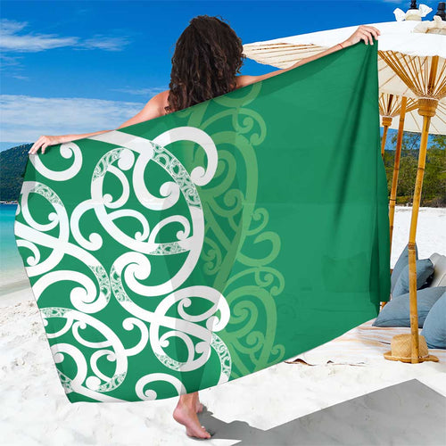 Pounamu Green Maori Sarong Koru Kowhaiwhai - Aussie Hoodie