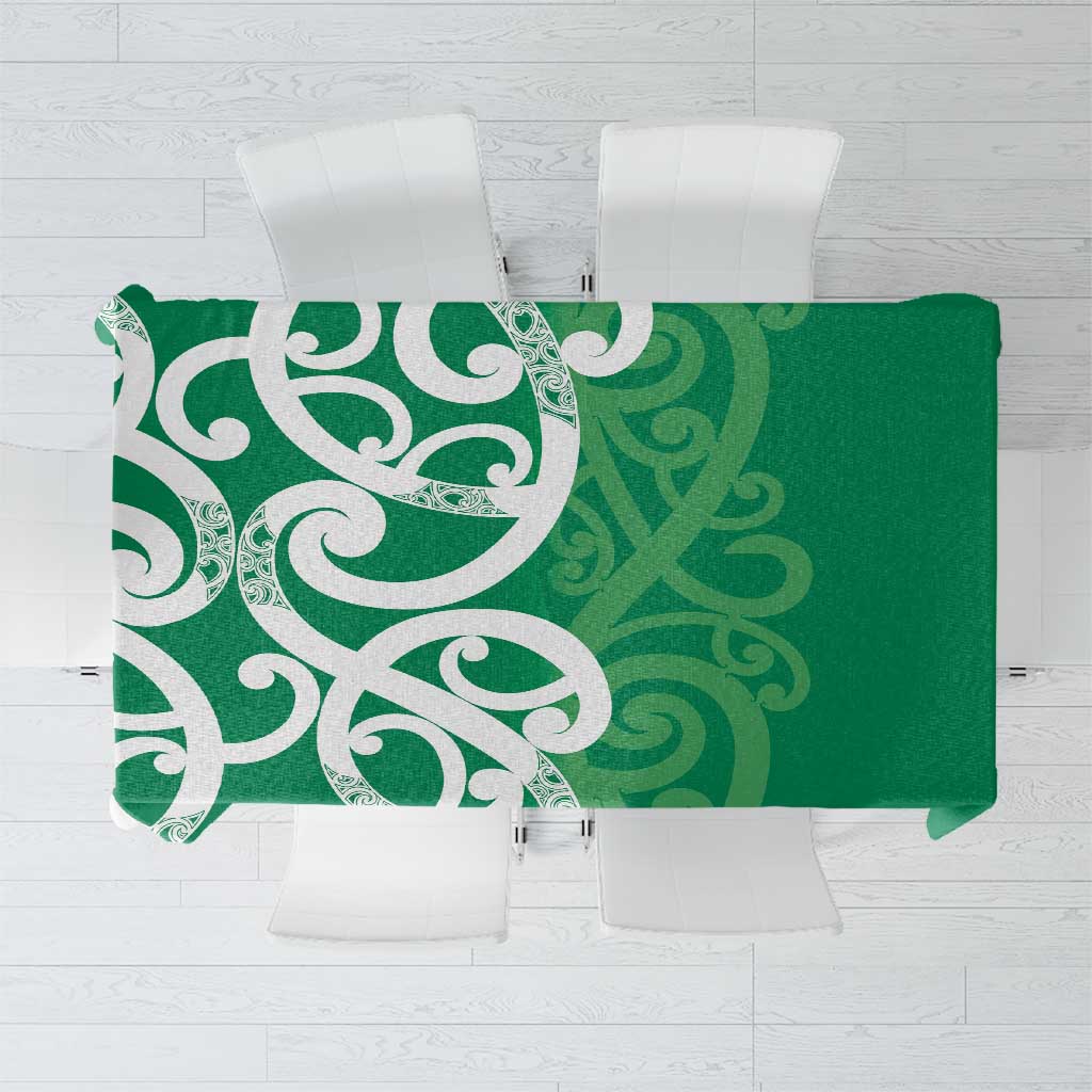 Pounamu Green Maori Tablecloth Koru Kowhaiwhai - Aussie Hoodie