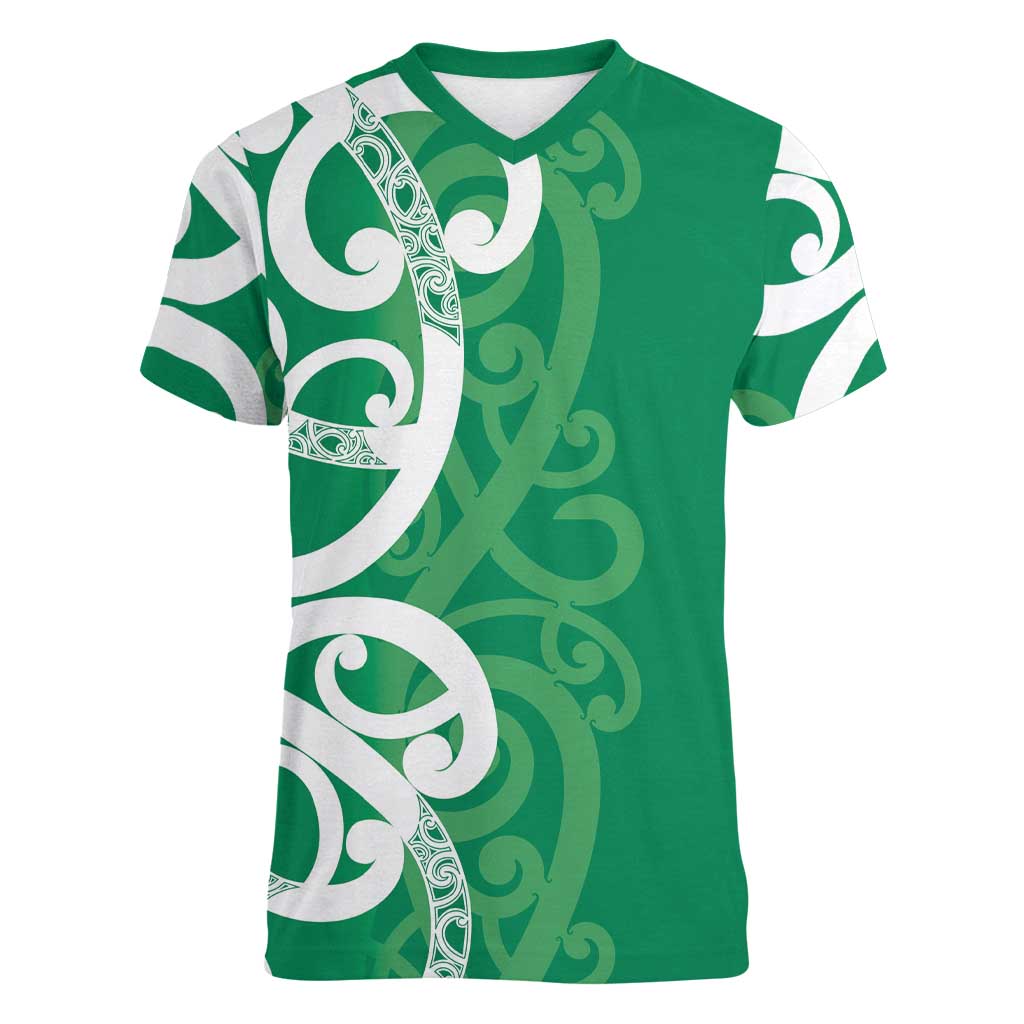 Pounamu Green Maori Women V-Neck T-Shirt Koru Kowhaiwhai - Aussie Hoodie