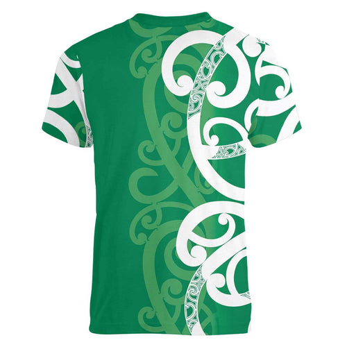 Pounamu Green Maori Women V-Neck T-Shirt Koru Kowhaiwhai - Aussie Hoodie