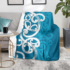 Azure Blue Maori Blanket Koru Kowhaiwhai - Aussie Hoodie