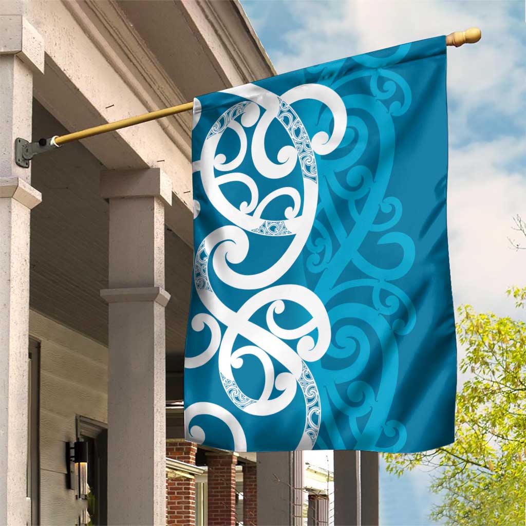 Azure Blue Maori Garden Flag Koru Kowhaiwhai - Aussie Hoodie
