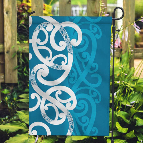 Azure Blue Maori Garden Flag Koru Kowhaiwhai - Aussie Hoodie