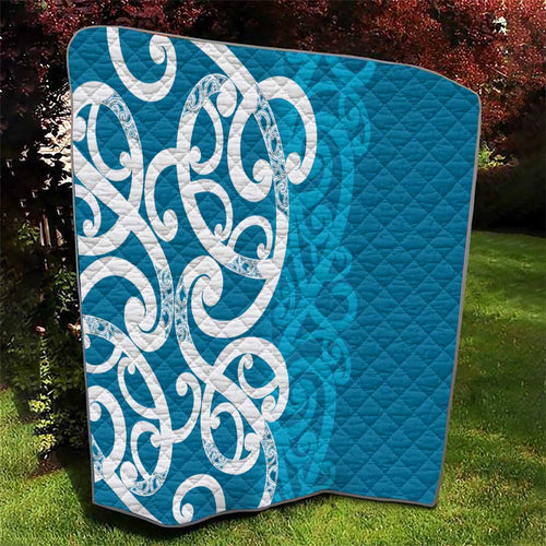 Azure Blue Maori Quilt Koru Kowhaiwhai - Aussie Hoodie