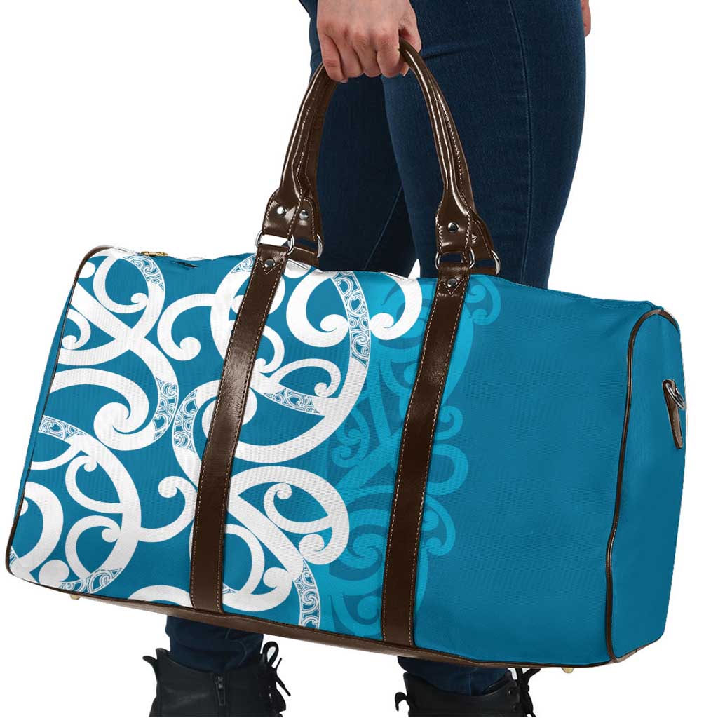 Azure Blue Maori Travel Bag Koru Kowhaiwhai - Aussie Hoodie