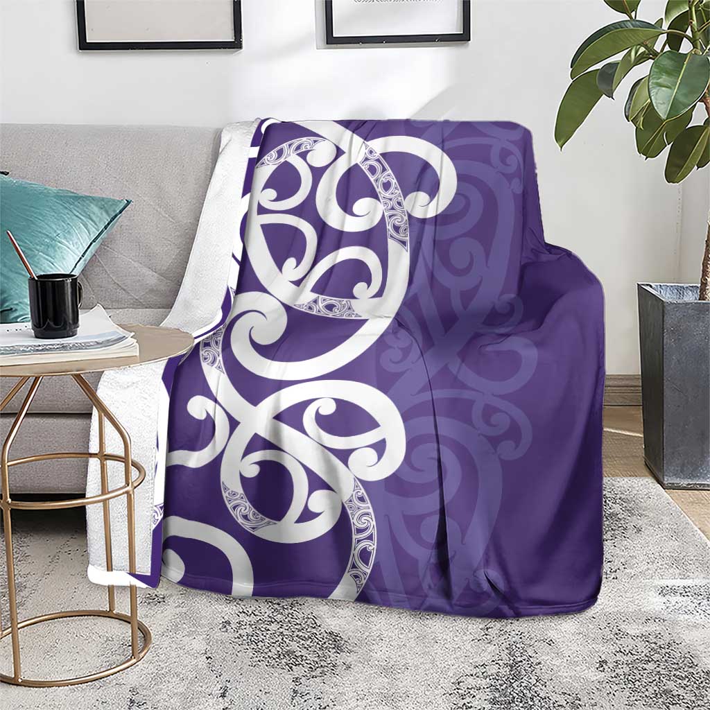 Violet Green Maori Blanket Koru Kowhaiwhai - Aussie Hoodie