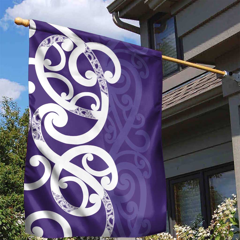 Violet Green Maori Garden Flag Koru Kowhaiwhai - Aussie Hoodie