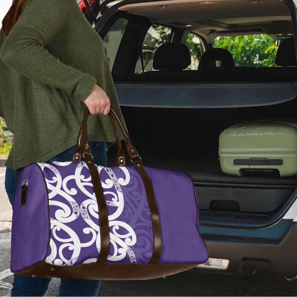 Violet Green Maori Travel Bag Koru Kowhaiwhai - Aussie Hoodie