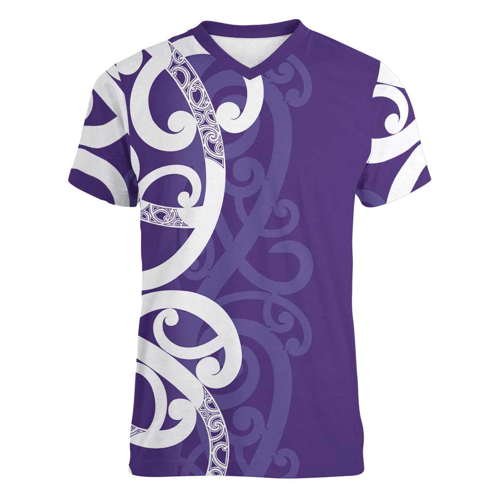 Violet Green Maori Women V-Neck T-Shirt Koru Kowhaiwhai - Aussie Hoodie