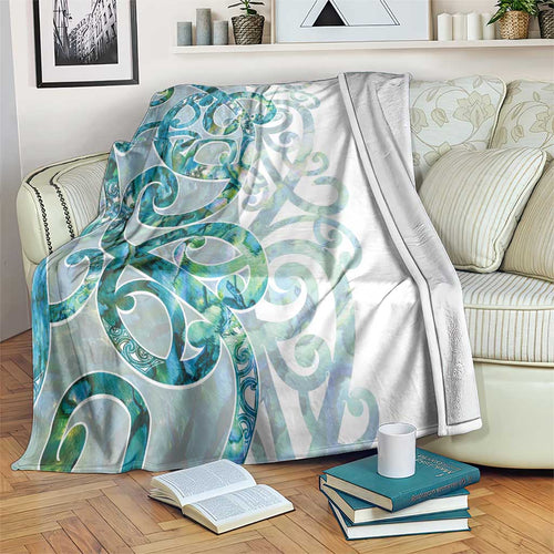 Paua Shell Maori Blanket Koru Kowhaiwhai - Aussie Hoodie