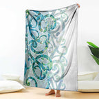 Paua Shell Maori Blanket Koru Kowhaiwhai - Aussie Hoodie