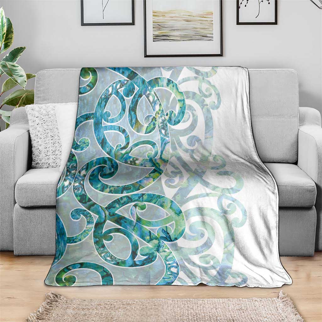 Paua Shell Maori Blanket Koru Kowhaiwhai - Aussie Hoodie