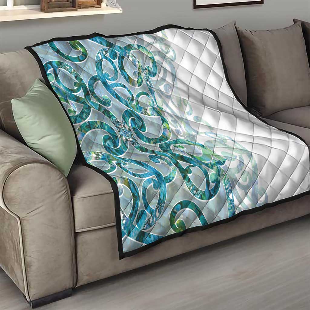 Paua Shell Maori Quilt Koru Kowhaiwhai - Aussie Hoodie
