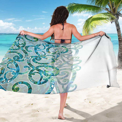 Paua Shell Maori Sarong Koru Kowhaiwhai - Aussie Hoodie