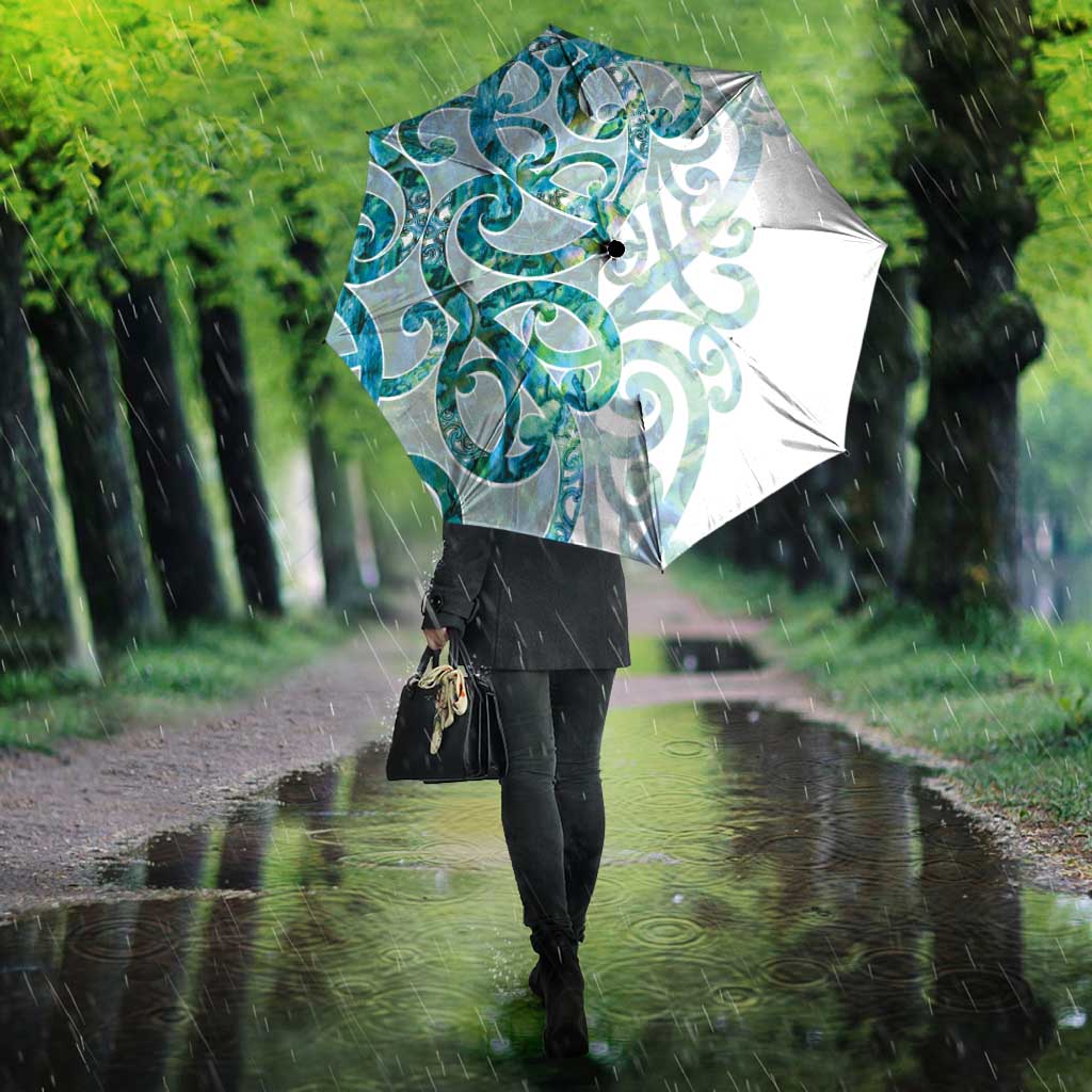 Paua Shell Maori Umbrella Koru Kowhaiwhai - Aussie Hoodie