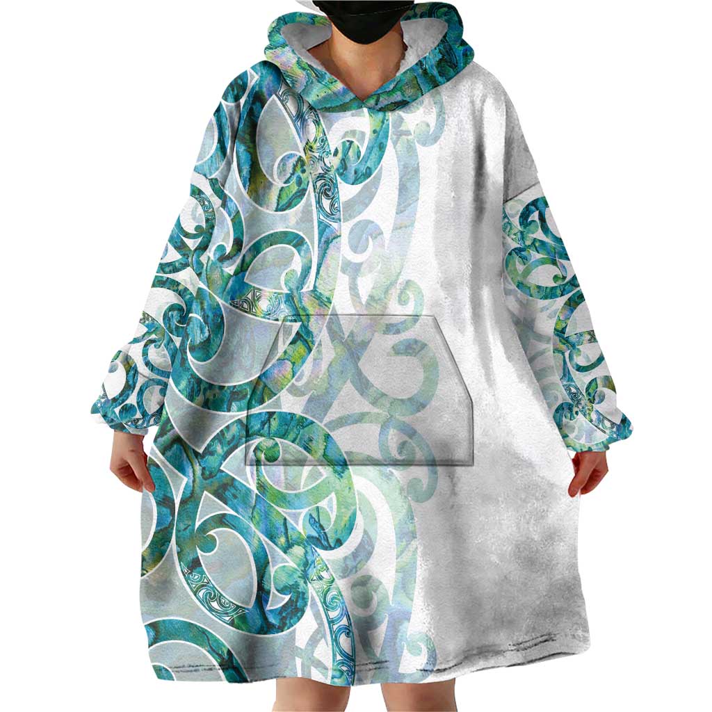Paua Shell Maori Wearable Blanket Hoodie Koru Kowhaiwhai - Aussie Hoodie