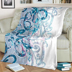 Turquoise Paua Shell Maori Blanket Koru Kowhaiwhai - Aussie Hoodie