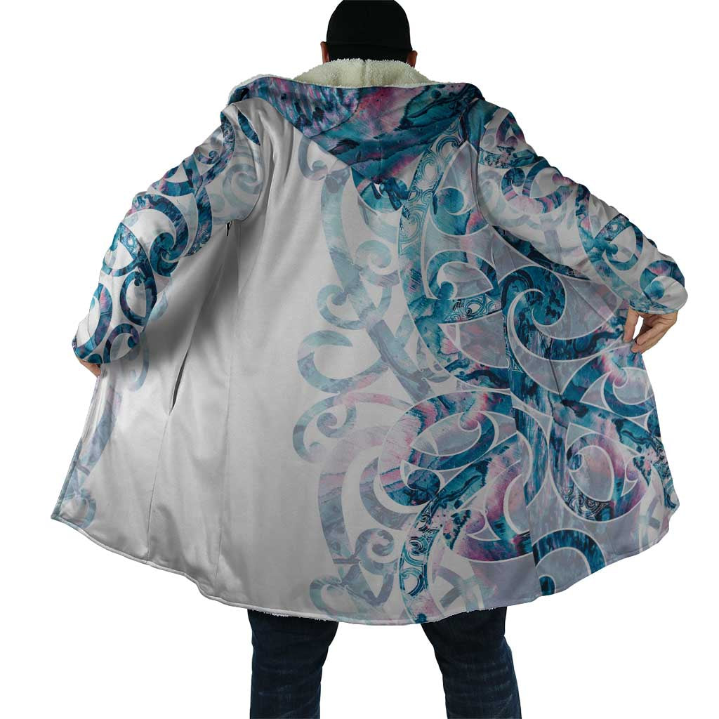 Turquoise Paua Shell Maori Cloak Koru Kowhaiwhai - Aussie Hoodie