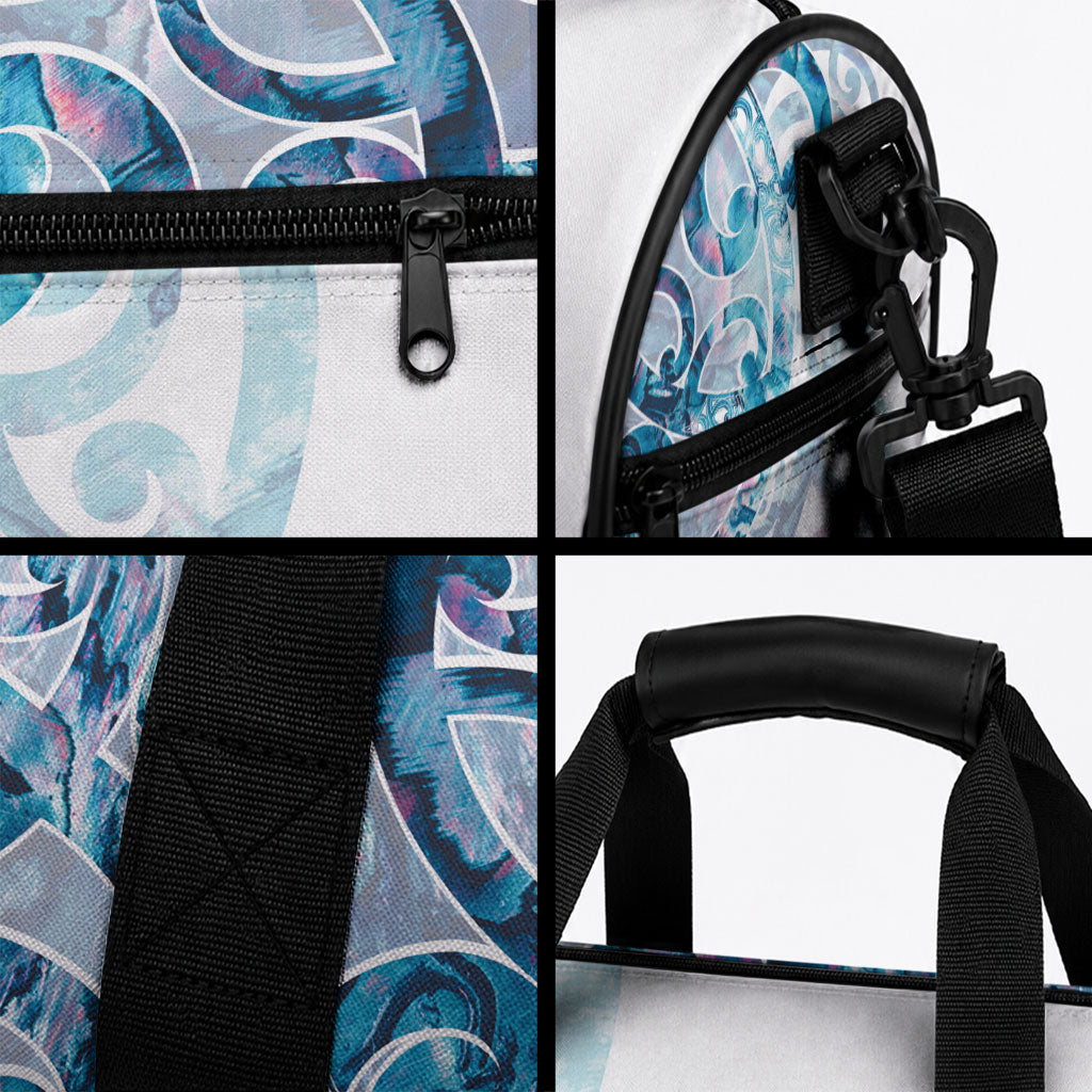 Turquoise Paua Shell Maori Duffle Bag Koru Kowhaiwhai