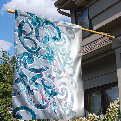 Turquoise Paua Shell Maori Garden Flag Koru Kowhaiwhai - Aussie Hoodie
