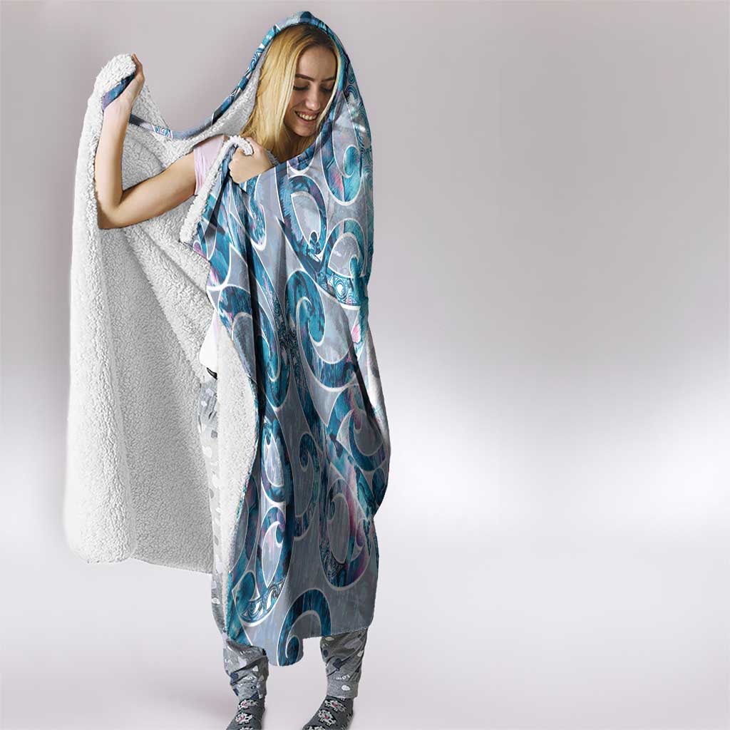 Turquoise Paua Shell Maori Hooded Blanket Koru Kowhaiwhai - Aussie Hoodie