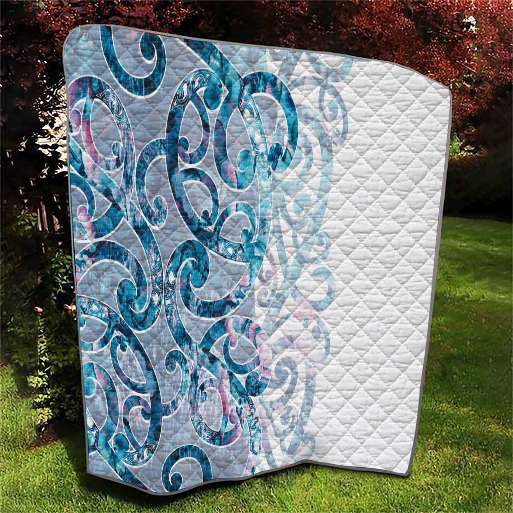 Turquoise Paua Shell Maori Quilt Koru Kowhaiwhai - Aussie Hoodie