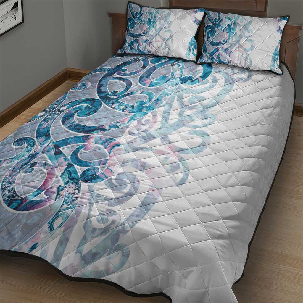 Turquoise Paua Shell Maori Quilt Bed Set Koru Kowhaiwhai - Aussie Hoodie