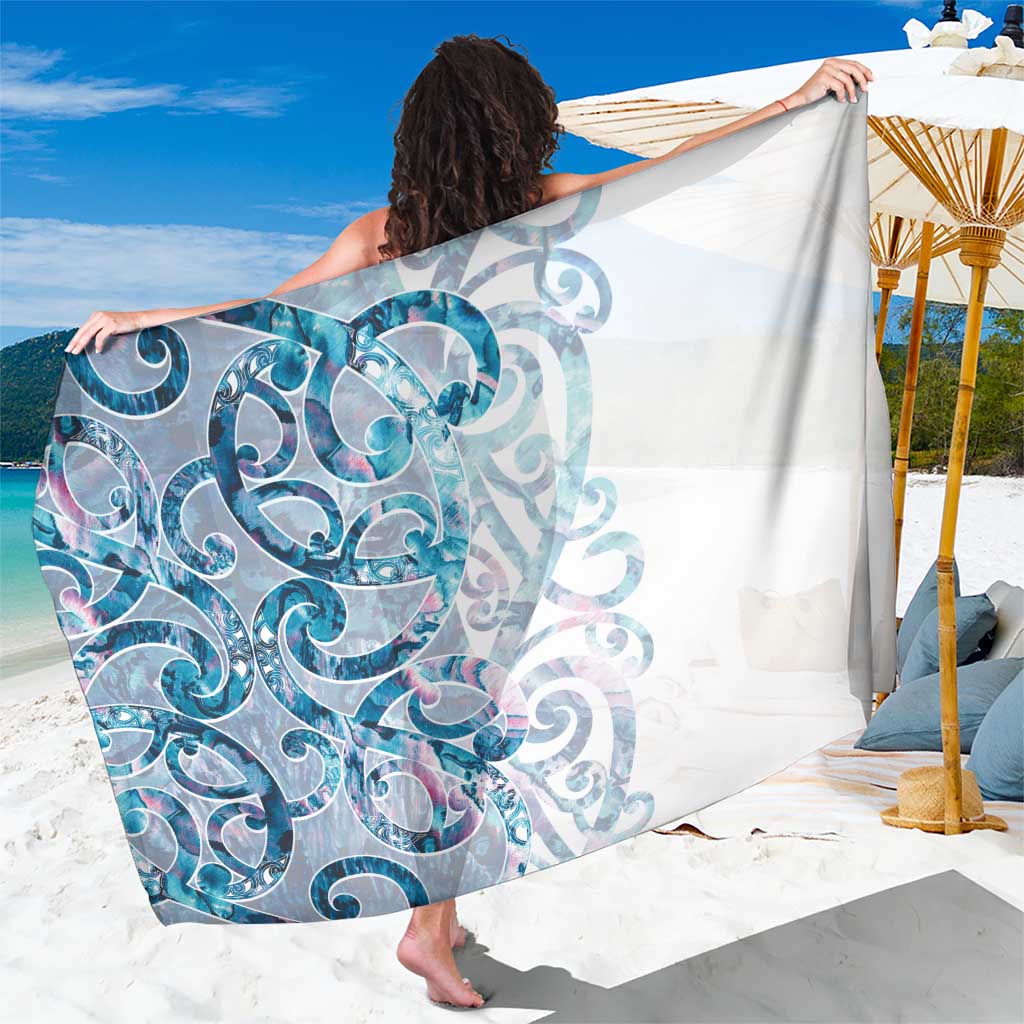 Turquoise Paua Shell Maori Sarong Koru Kowhaiwhai - Aussie Hoodie