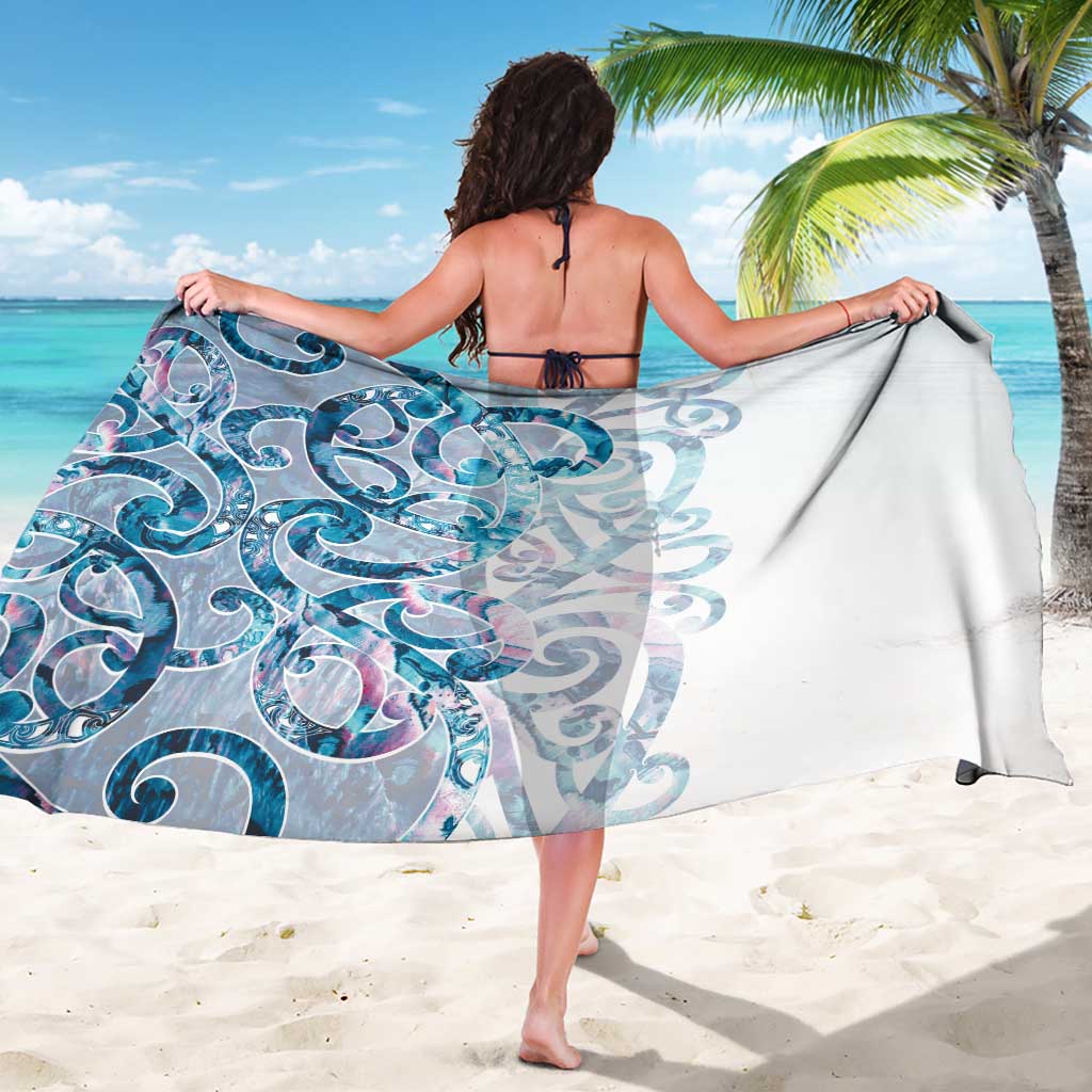 Turquoise Paua Shell Maori Sarong Koru Kowhaiwhai - Aussie Hoodie
