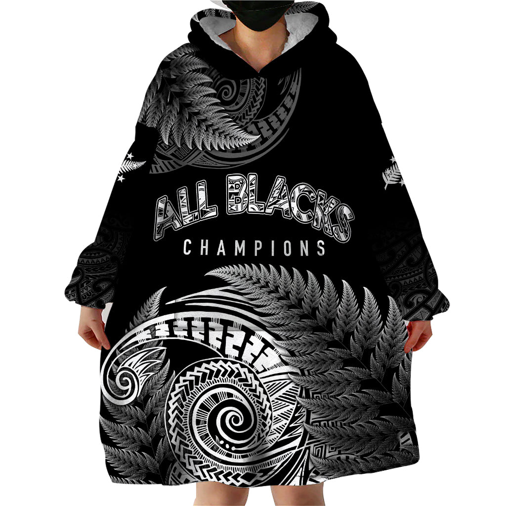 new-zealand-rugby-2023-wearable-blanket-hoodie-aotearoa-silver-ferns-champions