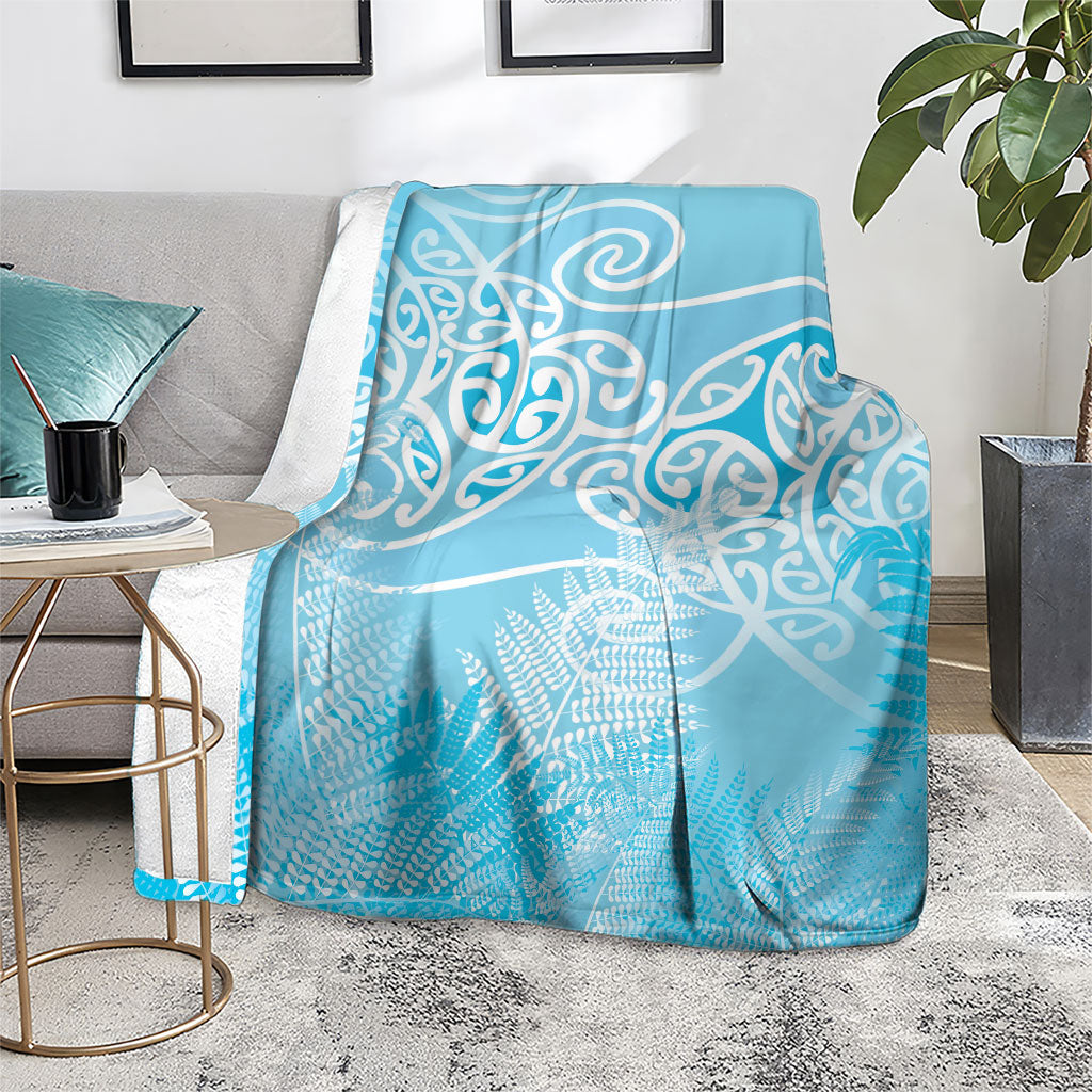 Aotearoa Maori Koru Curves Blanket Silver Ferns - Turquoise