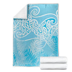 Aotearoa Maori Koru Curves Blanket Silver Ferns - Turquoise
