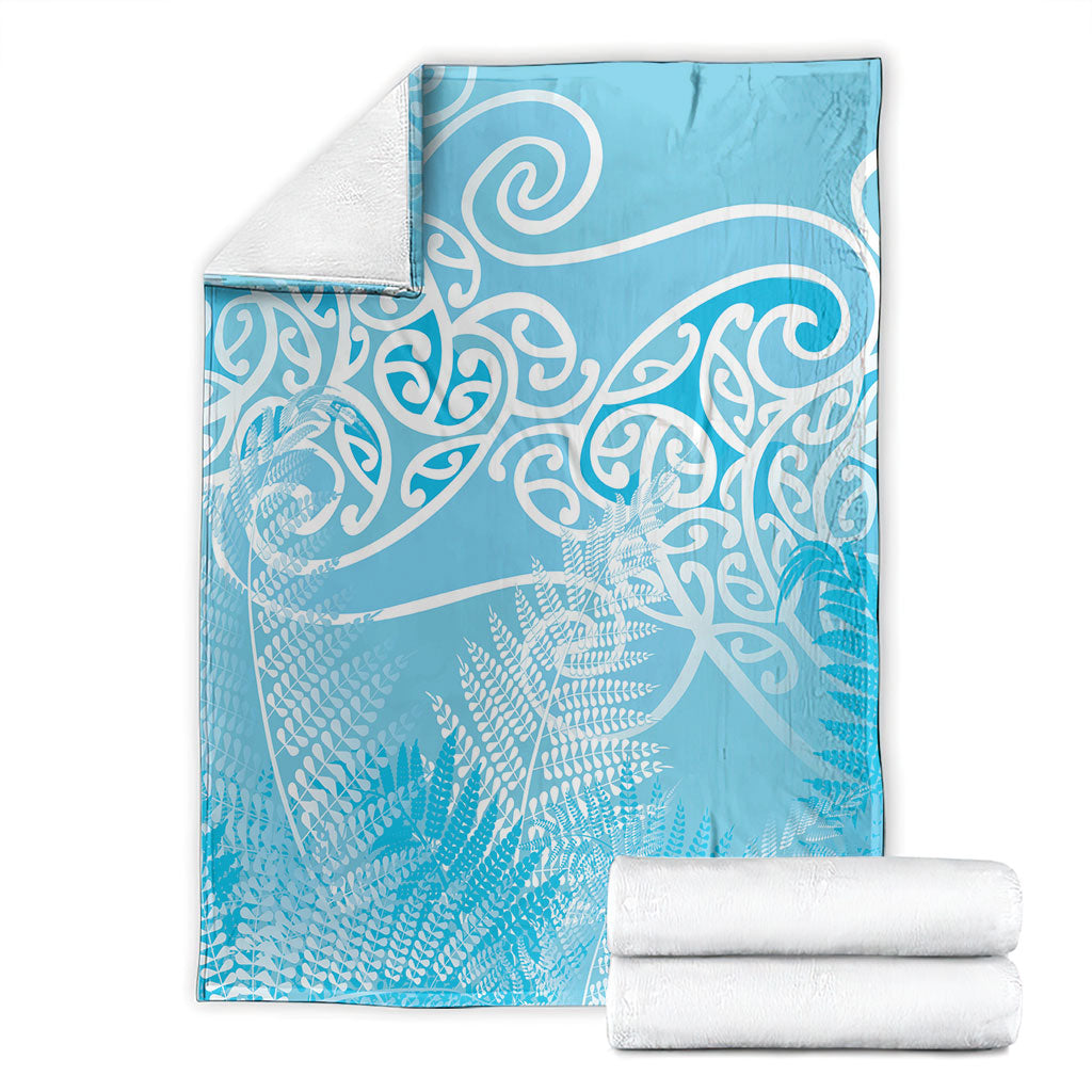 Aotearoa Maori Koru Curves Blanket Silver Ferns - Turquoise