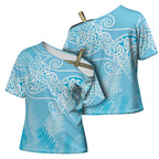 Aotearoa Maori Koru Curves Cross Shoulder Shirt Silver Ferns - Turquoise