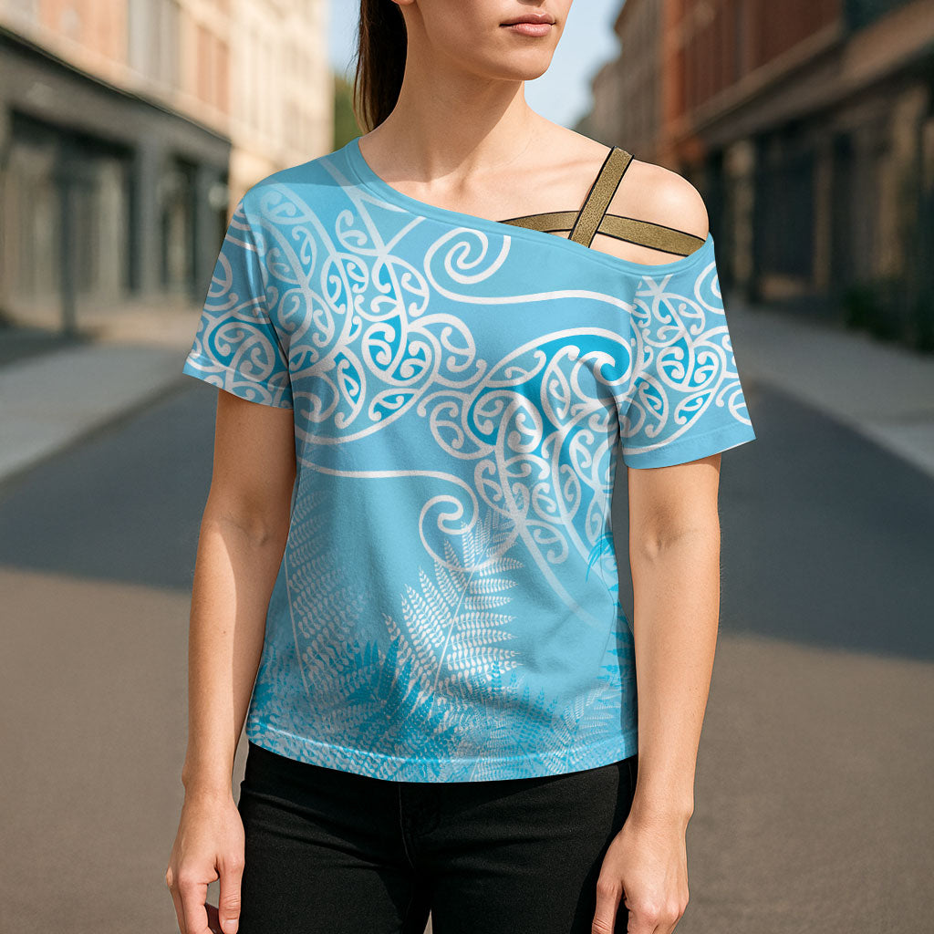 Aotearoa Maori Koru Curves Cross Shoulder Shirt Silver Ferns - Turquoise