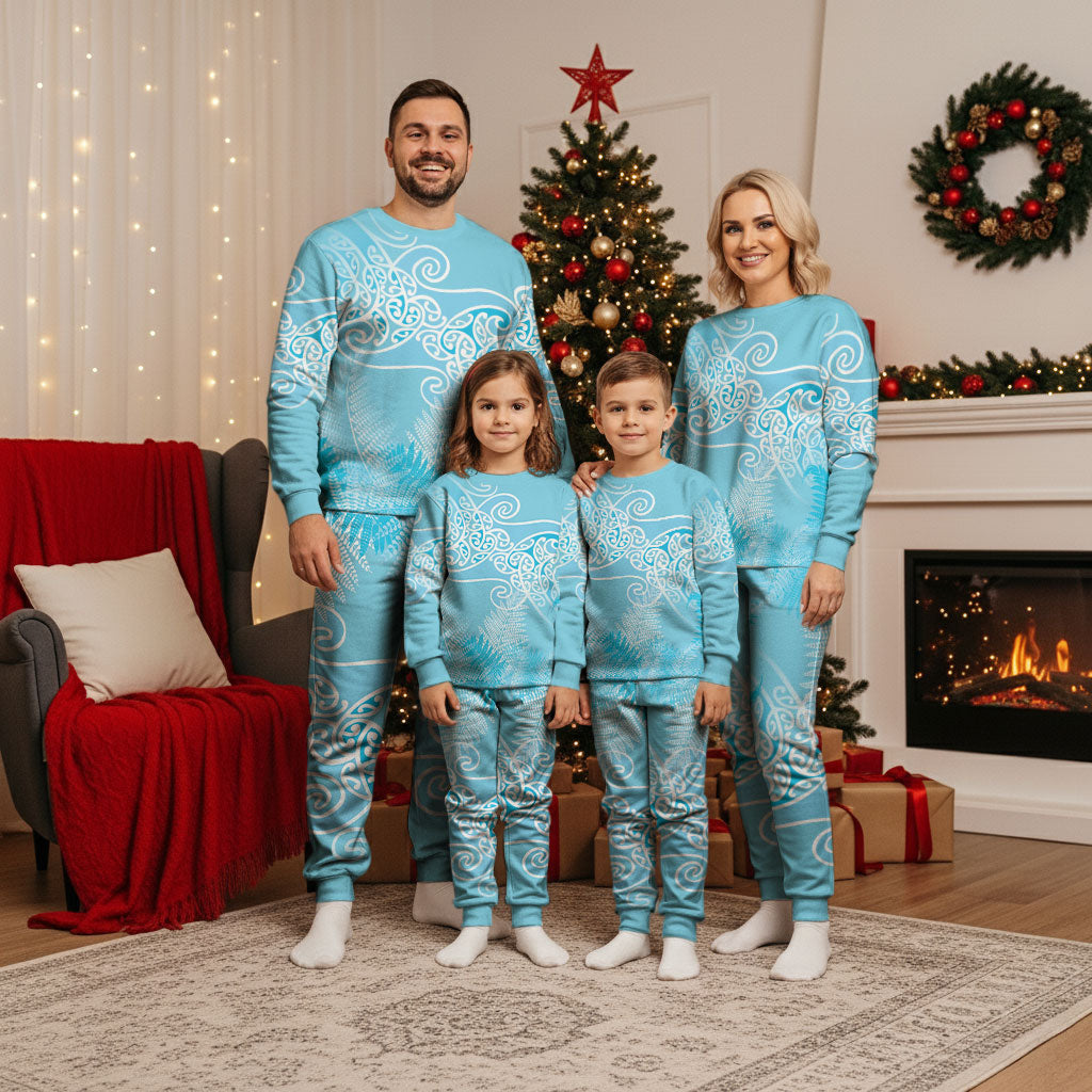 Aotearoa Maori Koru Curves Christmas Pajama Set Silver Ferns - Turquoise
