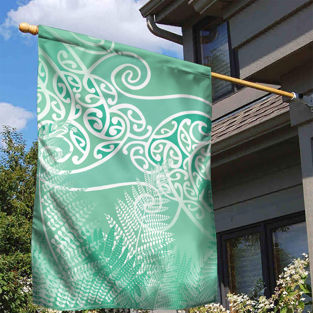 Aotearoa Maori Koru Curves Garden Flag Silver Ferns - Mint