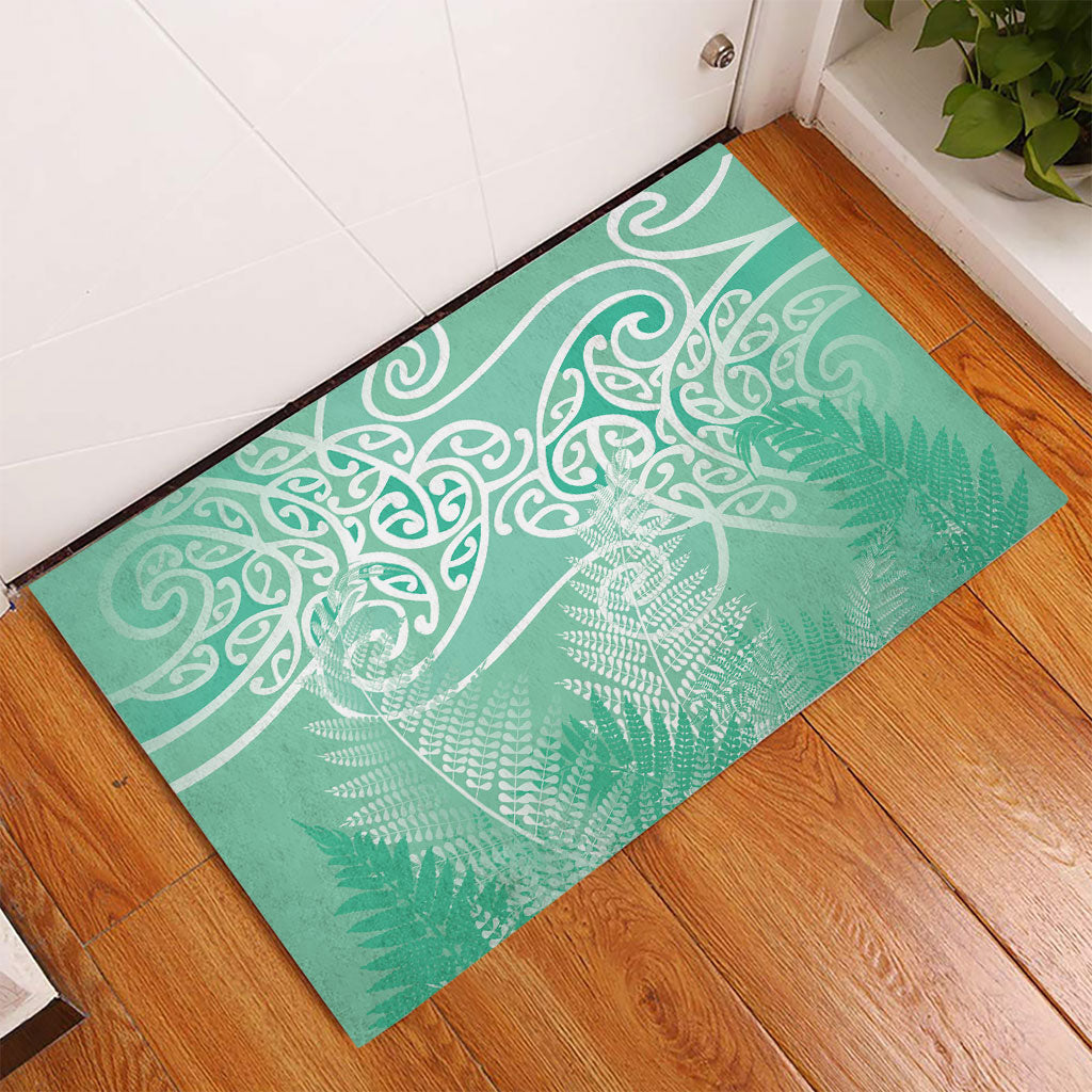 Aotearoa Maori Koru Curves Rubber Doormat Silver Ferns - Mint