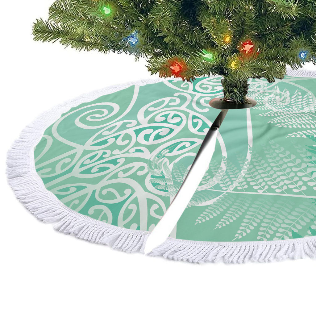 Aotearoa Maori Koru Curves Tree Skirt Silver Ferns - Mint