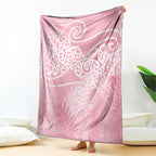 Aotearoa Maori Koru Curves Blanket Silver Ferns - Rose Pink