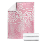Aotearoa Maori Koru Curves Blanket Silver Ferns - Rose Pink