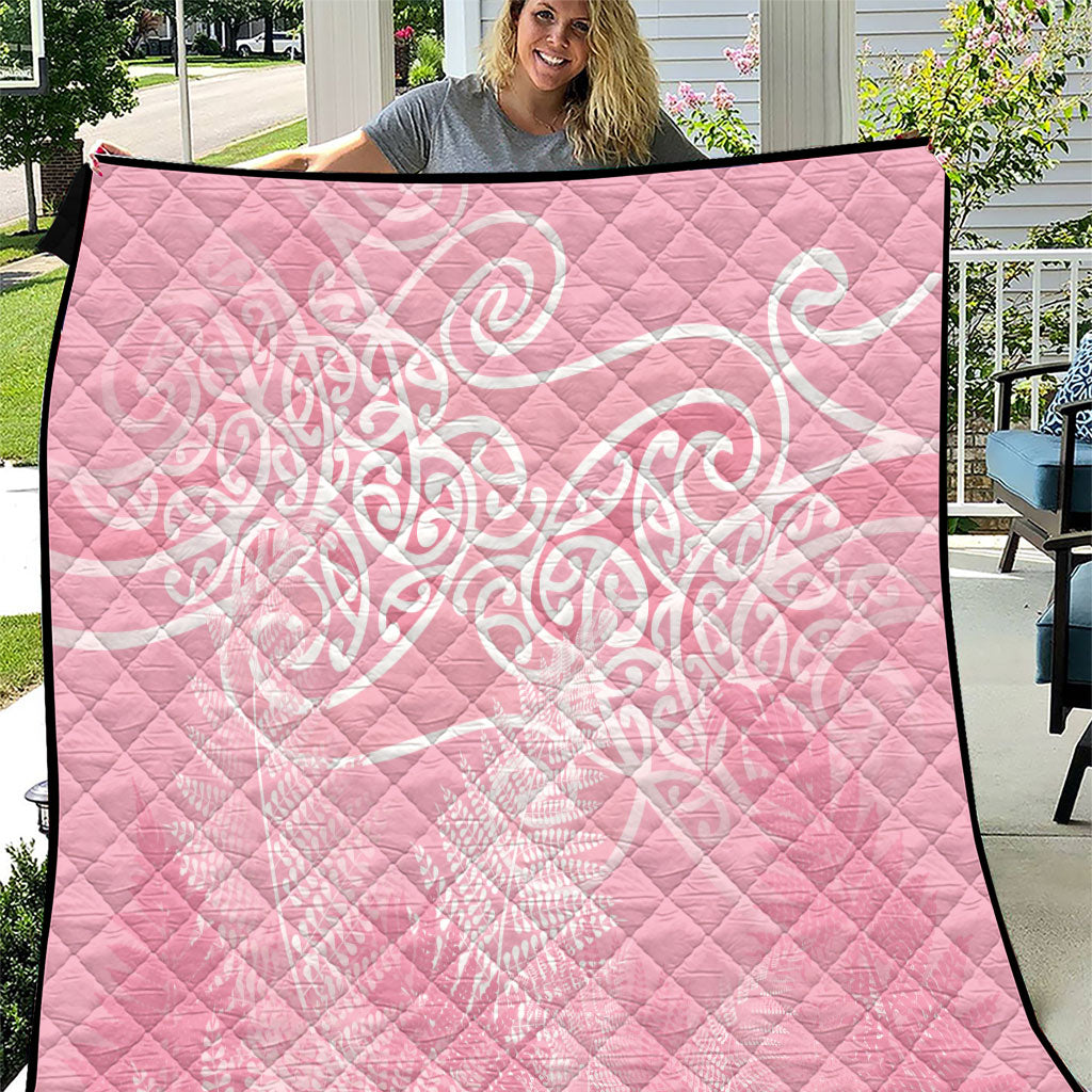 Aotearoa Maori Koru Curves Quilt Silver Ferns - Rose Pink
