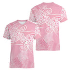 Aotearoa Maori Koru Curves Women V-Neck T-Shirt Silver Ferns - Rose Pink