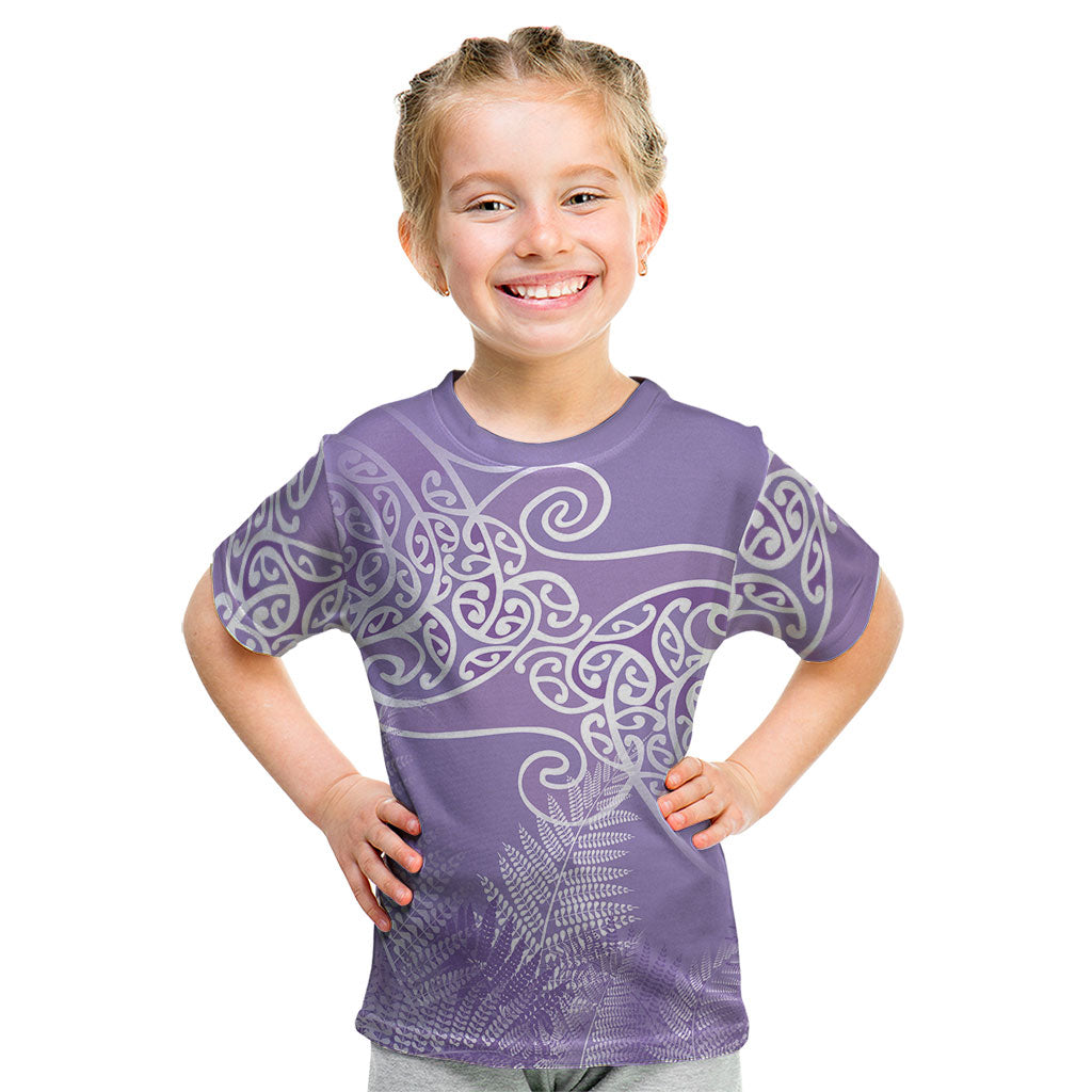 Aotearoa Maori Koru Curves Kid T Shirt Silver Ferns - Amethyst