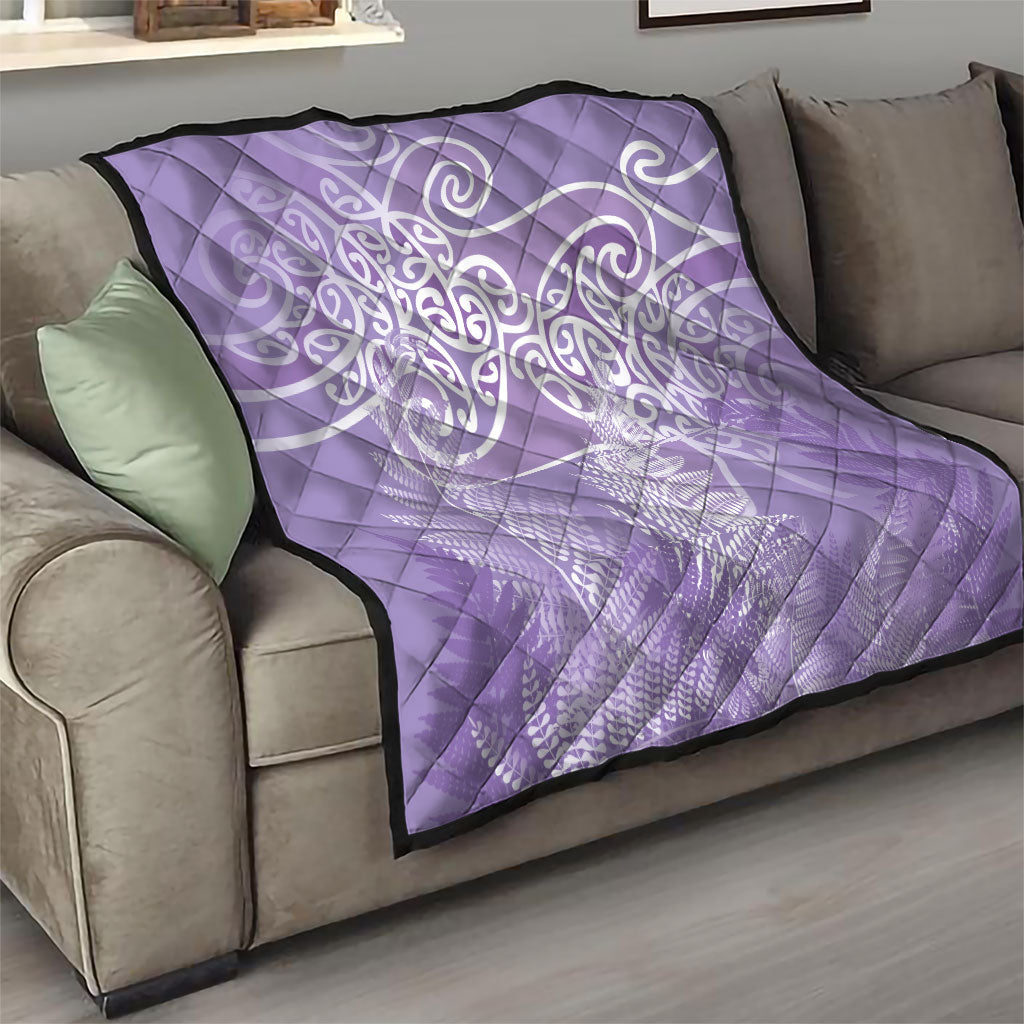 Aotearoa Maori Koru Curves Quilt Silver Ferns - Amethyst