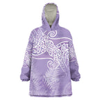 Aotearoa Maori Koru Curves Wearable Blanket Hoodie Silver Ferns - Amethyst