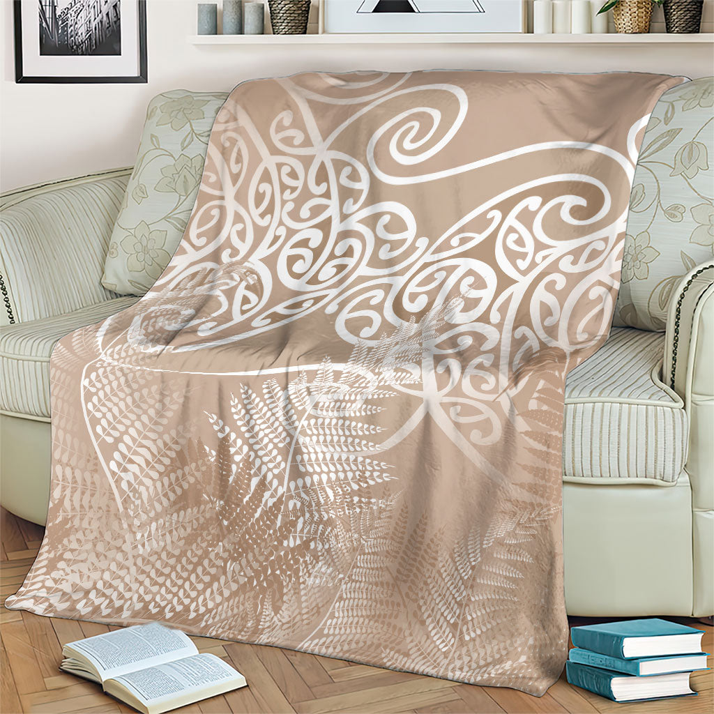 Aotearoa Maori Koru Curves Blanket Silver Ferns - Mocha