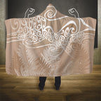 Aotearoa Maori Koru Curves Hooded Blanket Silver Ferns - Mocha